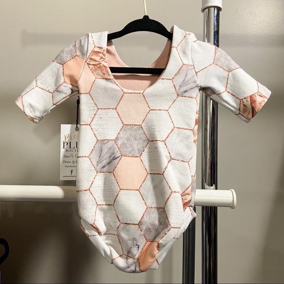 Baby and toddler hexagon pink, blush, grey, marble leotard - Picture 2 of 2